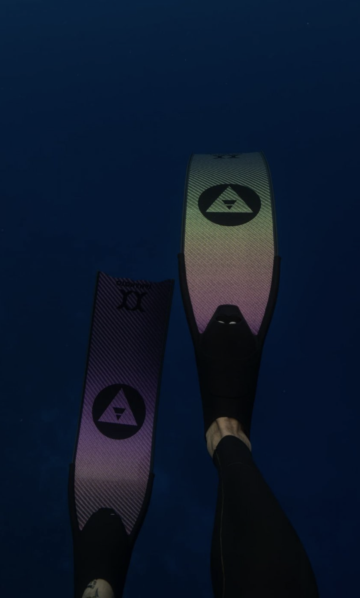 Alchemy V3-30 Aurora Blades - Ảnh 4